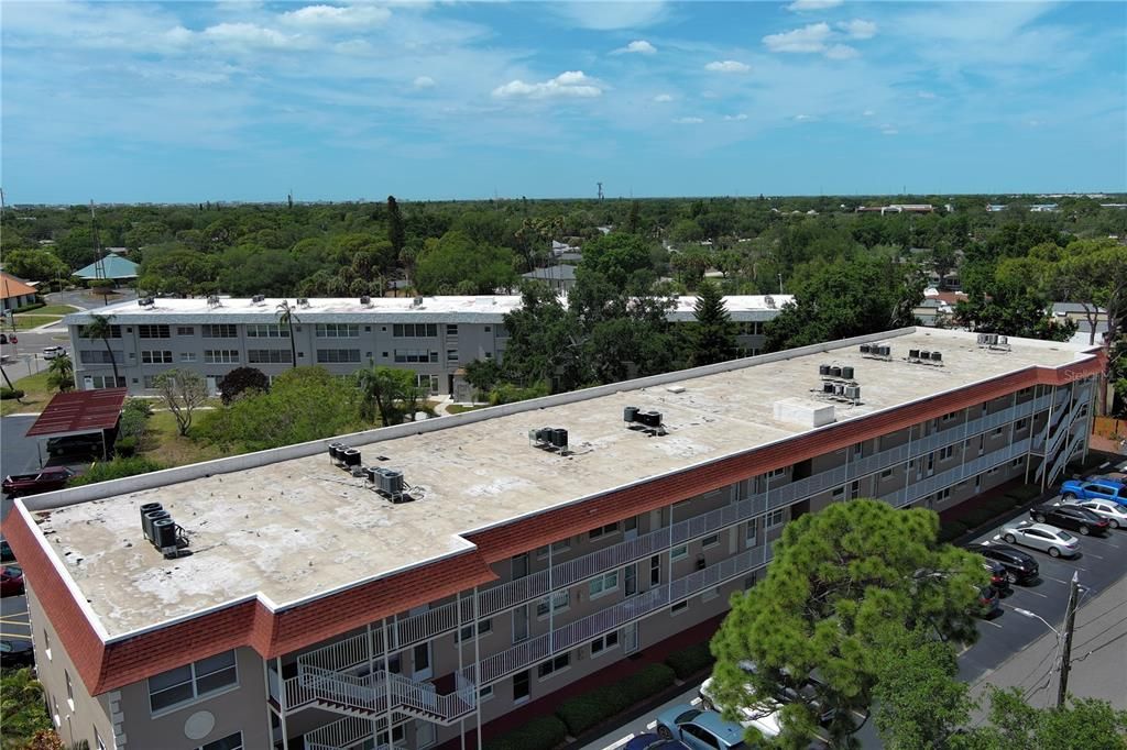 На продажу: $97,900 (1 спален, 1 ванн, 920 Квадратных фут)