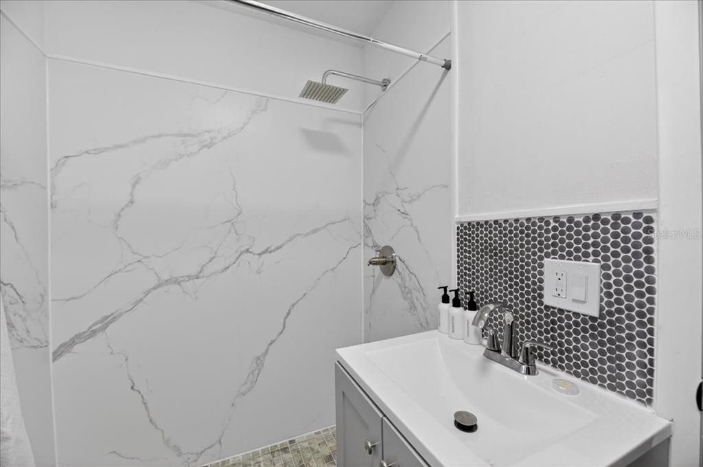 For Sale: $4,875,000 (0 beds, 0 baths, 8137 Square Feet)