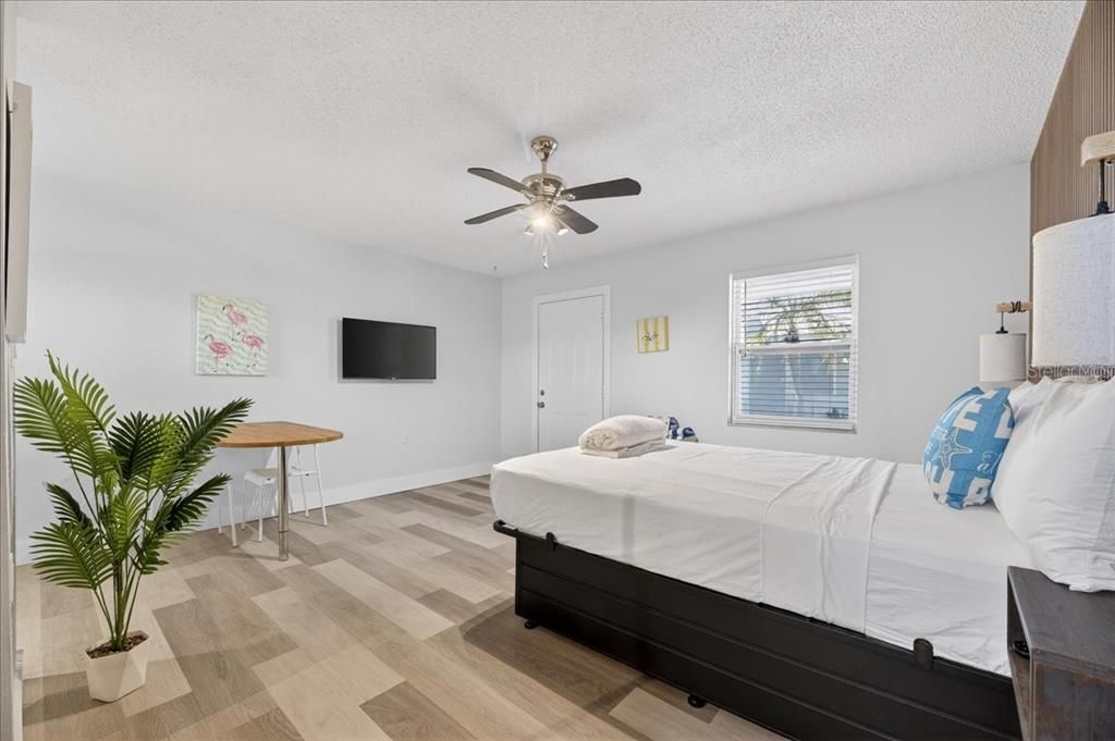 For Sale: $4,875,000 (0 beds, 0 baths, 8137 Square Feet)