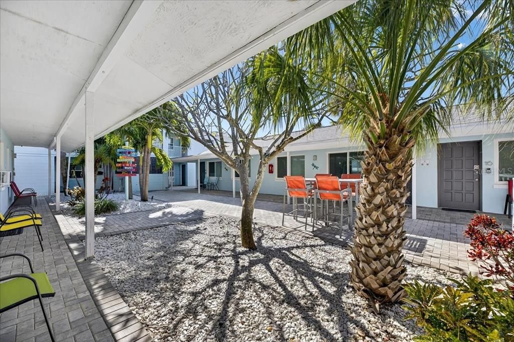 For Sale: $4,875,000 (0 beds, 0 baths, 8137 Square Feet)