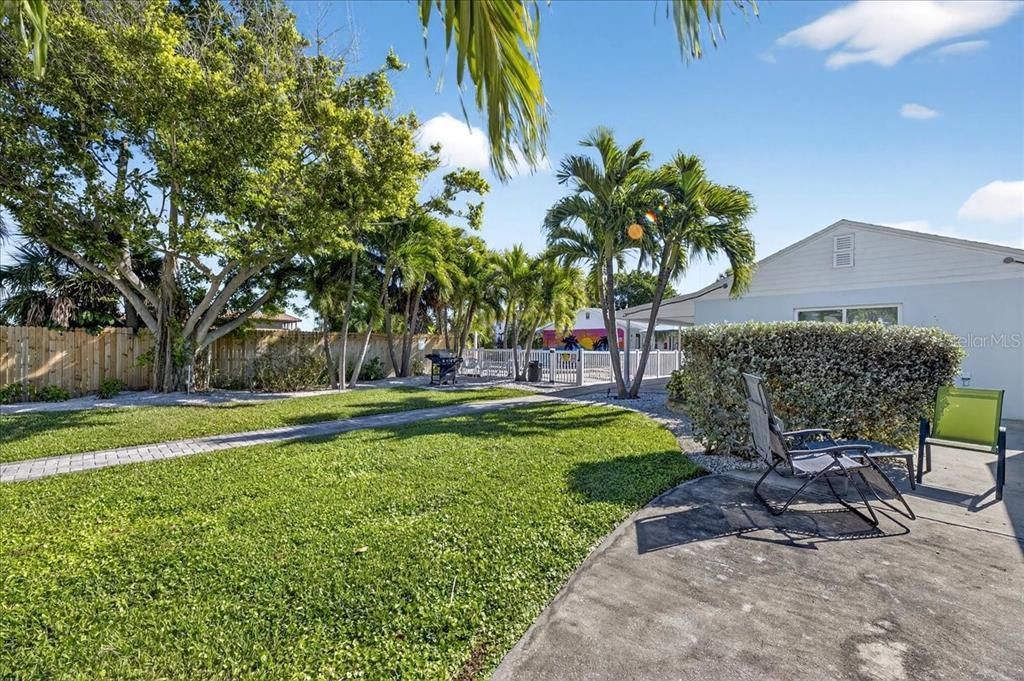 For Sale: $4,875,000 (0 beds, 0 baths, 8137 Square Feet)