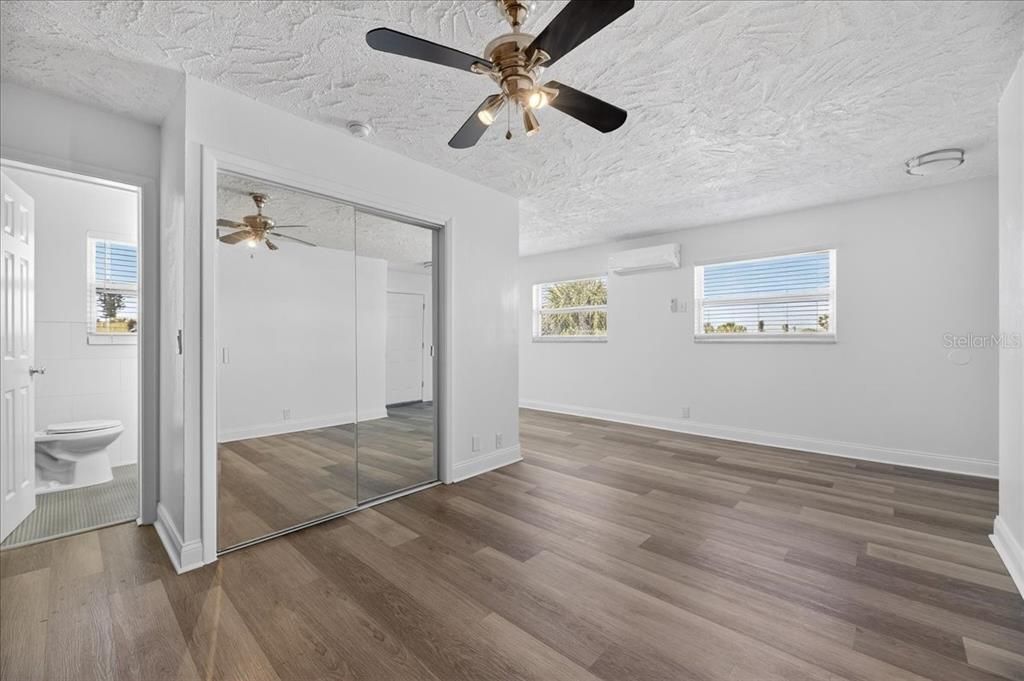 For Sale: $4,875,000 (0 beds, 0 baths, 8137 Square Feet)