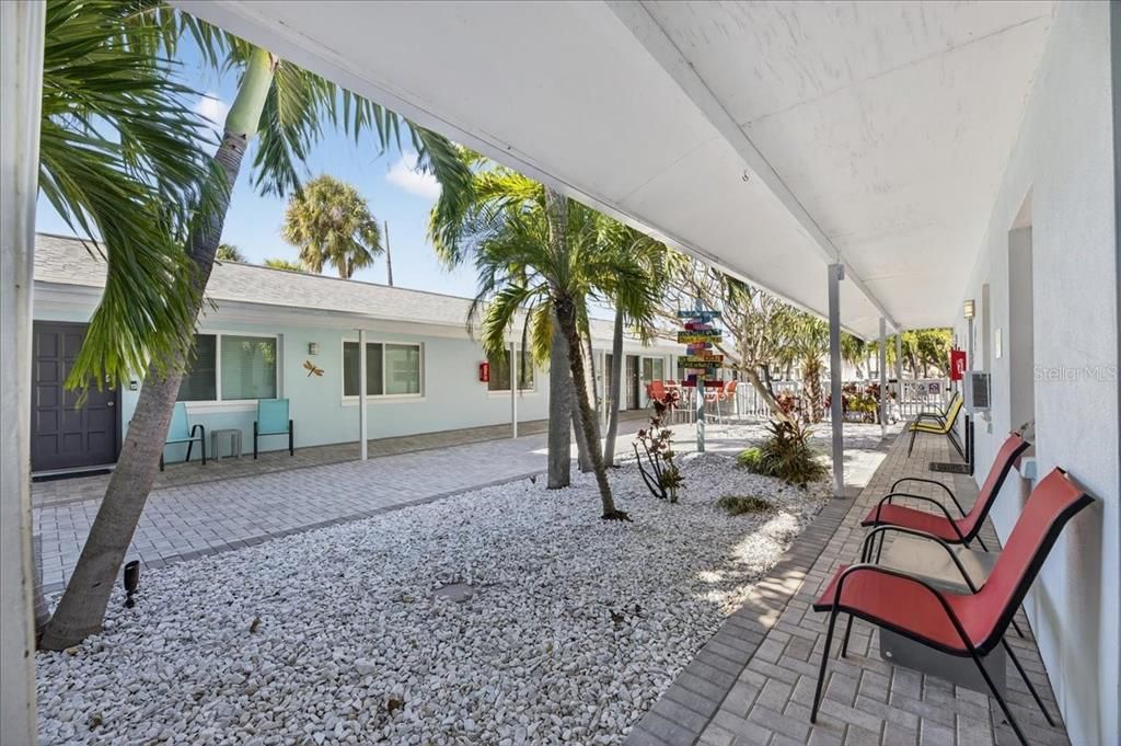 For Sale: $4,875,000 (0 beds, 0 baths, 8137 Square Feet)