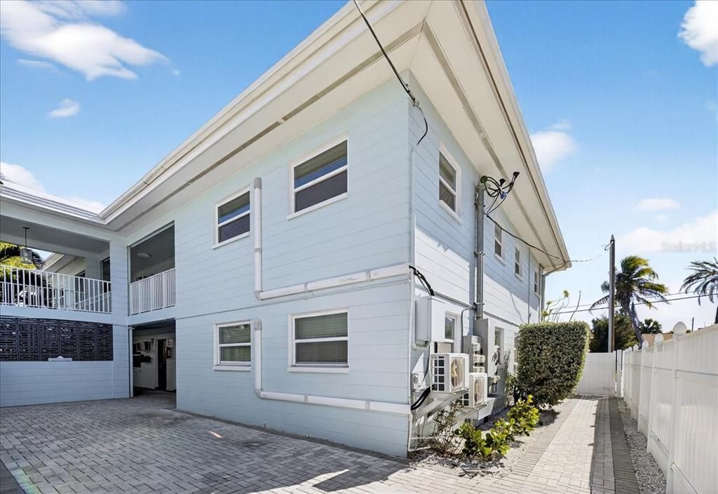 For Sale: $4,875,000 (0 beds, 0 baths, 8137 Square Feet)