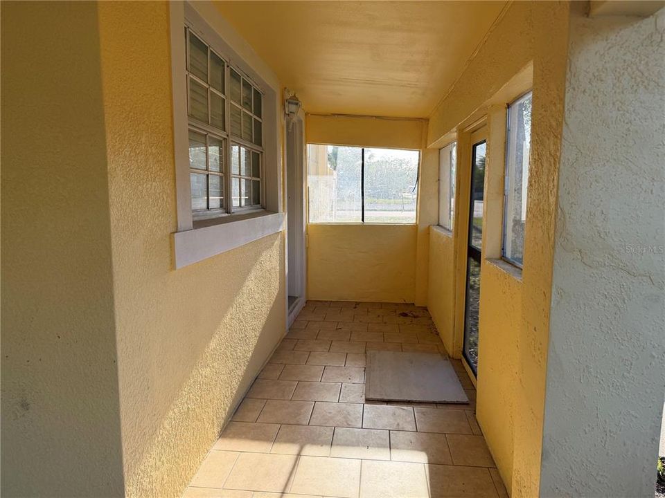 En Renta: $1,340 (3 camas, 1 baños, 836 Pies cuadrados)