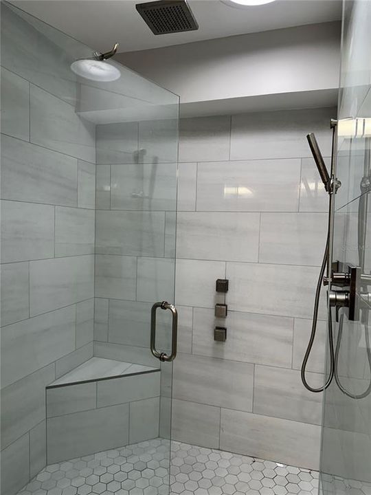 В аренду: $16,950 (5 спален, 4 ванн, 2952 Квадратных фут)