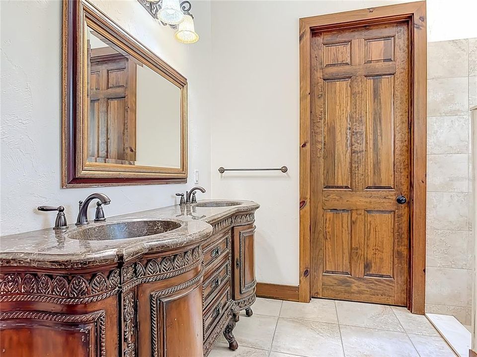 For Sale: $625,000 (3 beds, 2 baths, 2023 Square Feet)