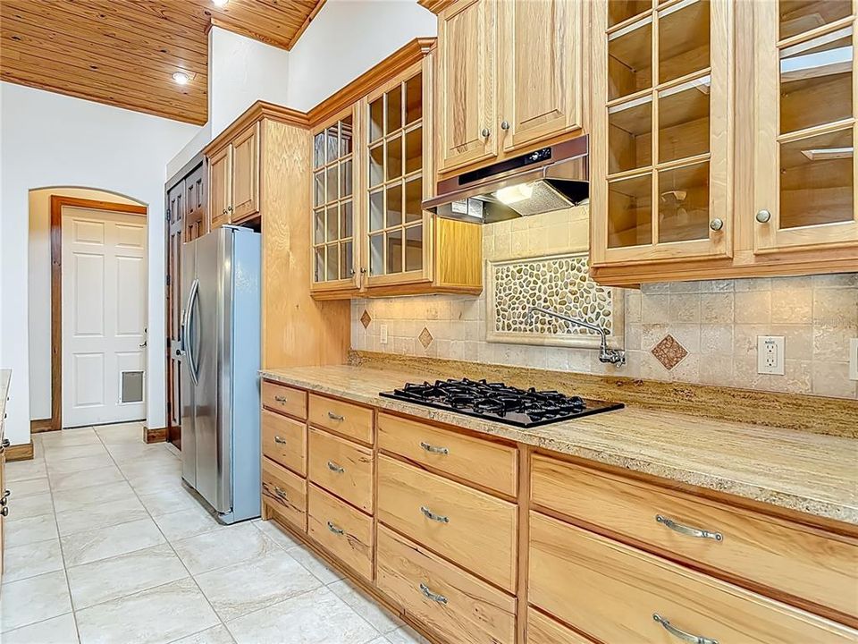 For Sale: $625,000 (3 beds, 2 baths, 2023 Square Feet)