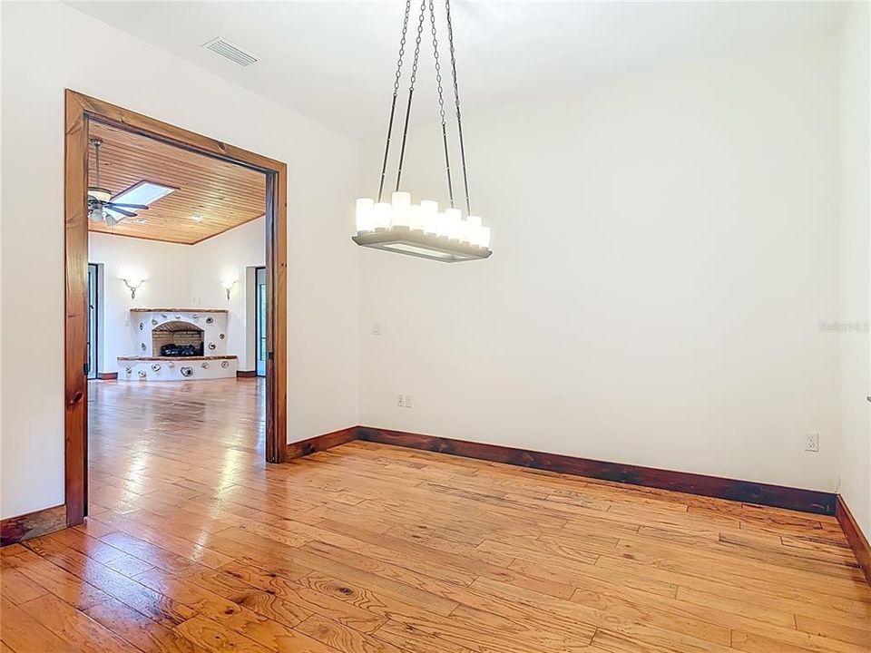 For Sale: $625,000 (3 beds, 2 baths, 2023 Square Feet)