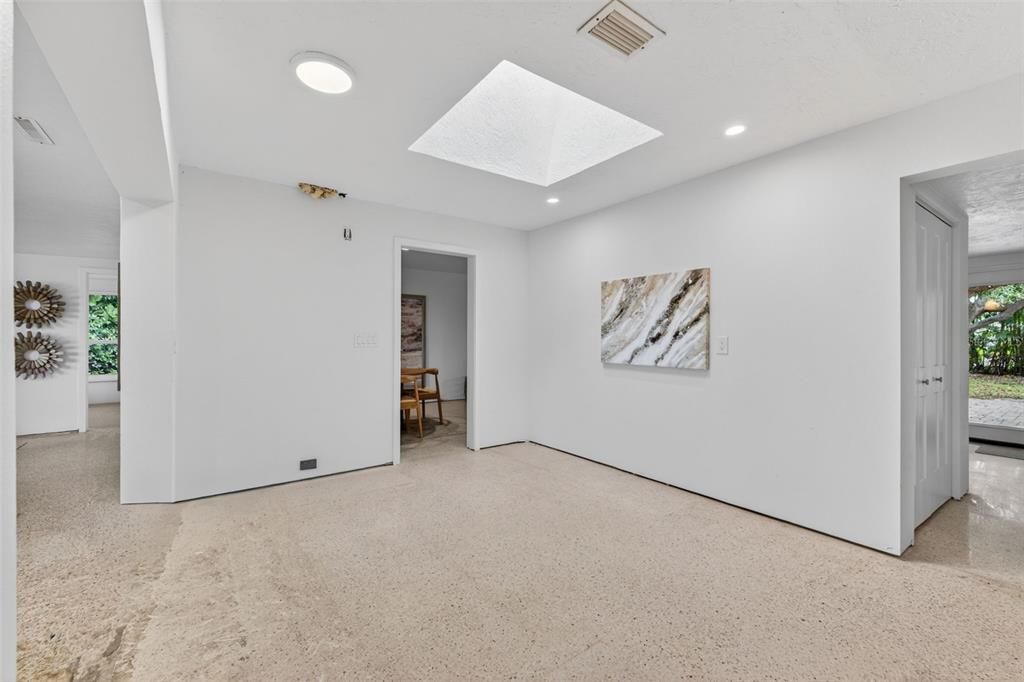 Active With Contract: $749,000 (4 beds, 3 baths, 2564 Square Feet)