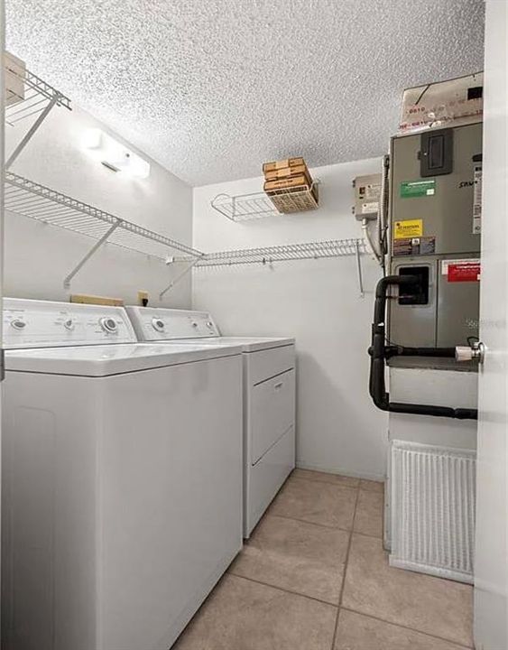 В аренду: $1,600 (2 спален, 2 ванн, 941 Квадратных фут)