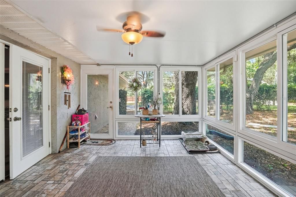 待售: $699,000 (5 贝兹, 4 浴室, 3048 平方英尺)
