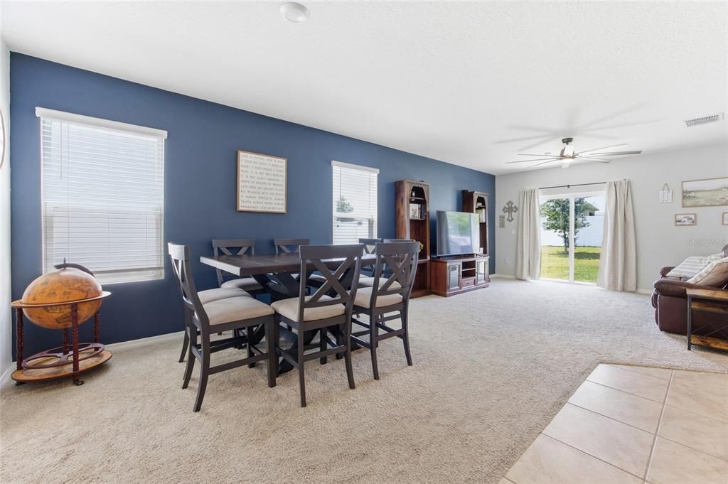 Active With Contract: $359,000 (5 beds, 3 baths, 2528 Square Feet)
