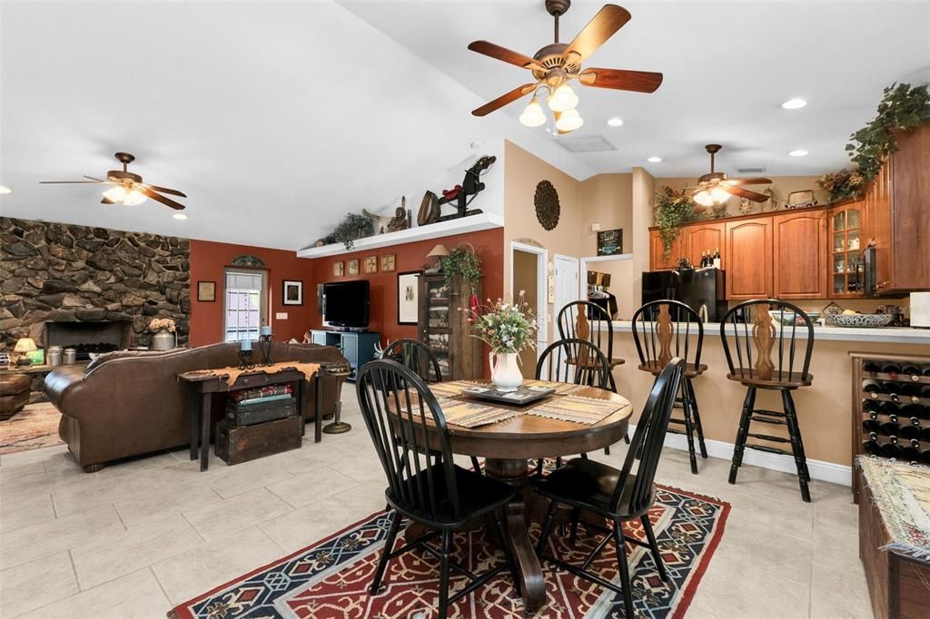 Active With Contract: $499,000 (3 beds, 2 baths, 1484 Square Feet)