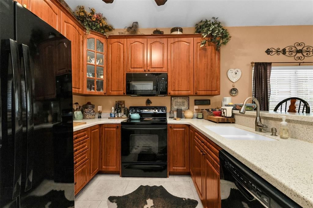 Active With Contract: $499,000 (3 beds, 2 baths, 1484 Square Feet)