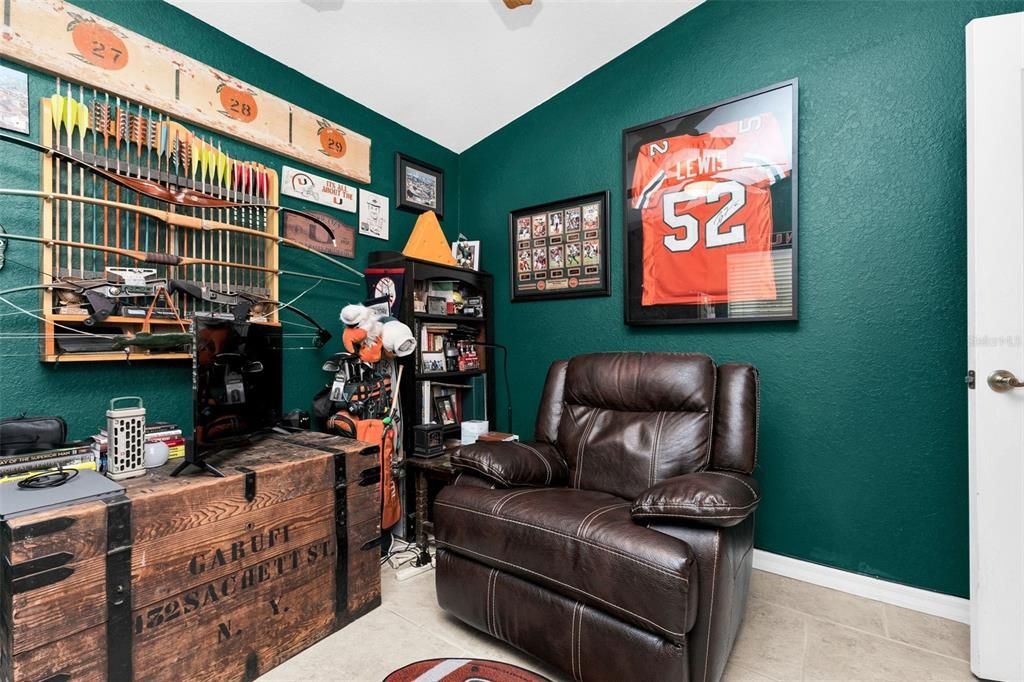Active With Contract: $499,000 (3 beds, 2 baths, 1484 Square Feet)