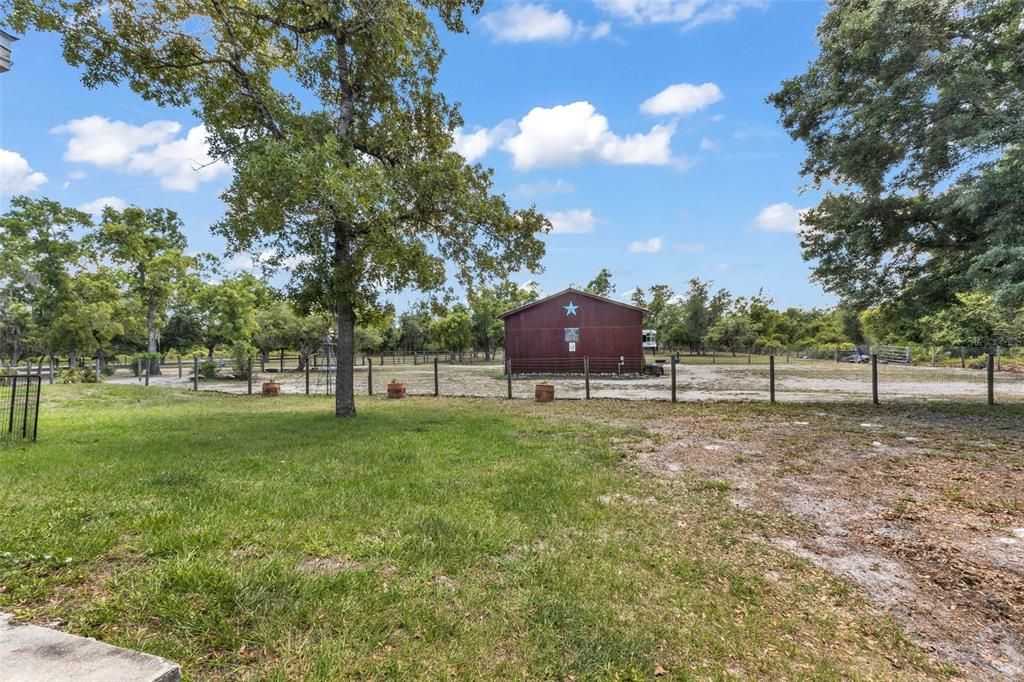 Active With Contract: $499,000 (3 beds, 2 baths, 1484 Square Feet)