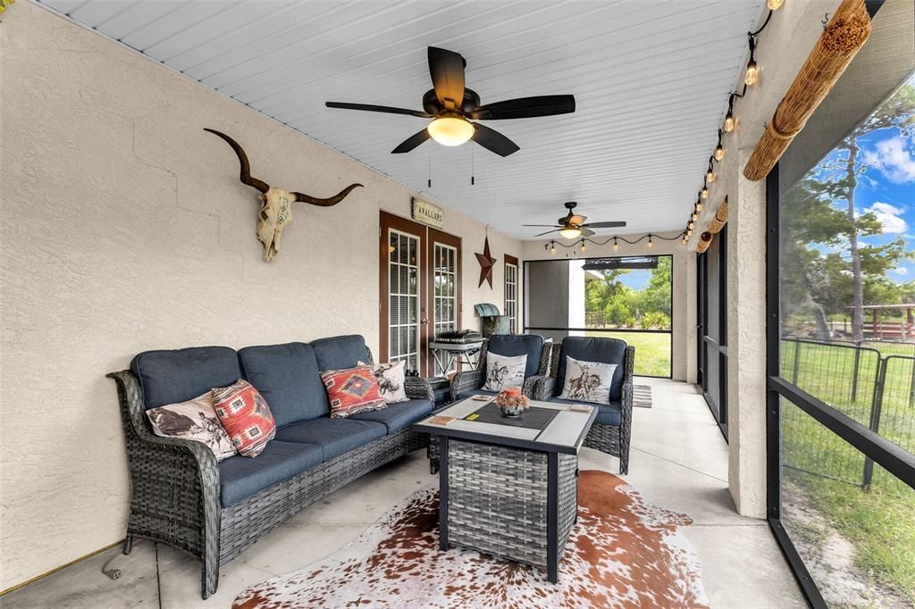 Active With Contract: $499,000 (3 beds, 2 baths, 1484 Square Feet)