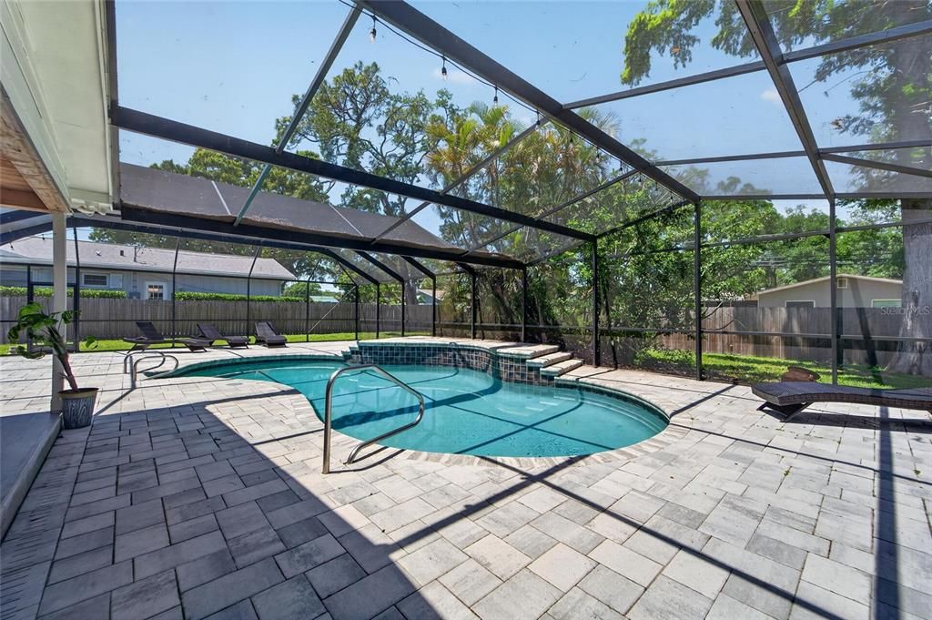 Activo con contrato: $585,000 (3 camas, 2 baños, 1680 Pies cuadrados)