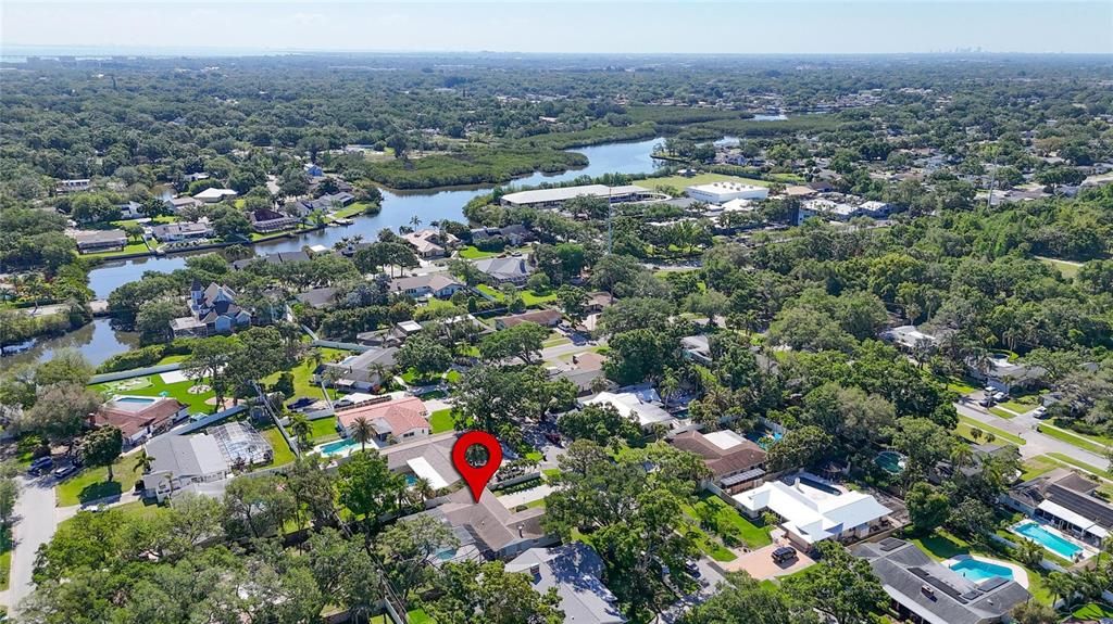 Activo con contrato: $585,000 (3 camas, 2 baños, 1680 Pies cuadrados)