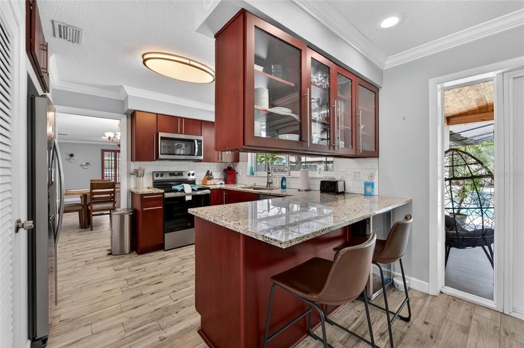 Activo con contrato: $585,000 (3 camas, 2 baños, 1680 Pies cuadrados)