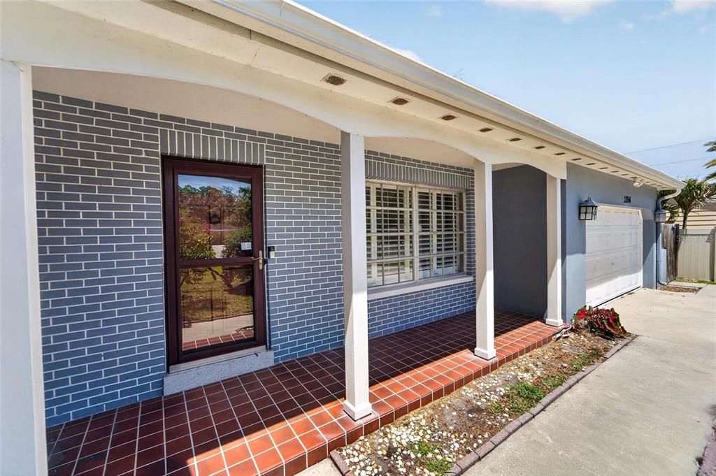 Activo con contrato: $585,000 (3 camas, 2 baños, 1680 Pies cuadrados)