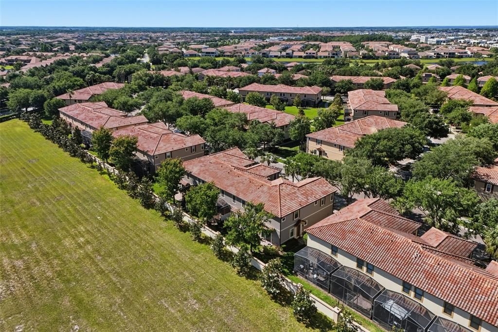 Под контрактом: $358,000 (3 спален, 2 ванн, 1638 Квадратных фут)