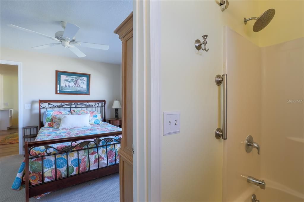 For Sale: $415,000 (4 beds, 0 baths, 2160 Square Feet)