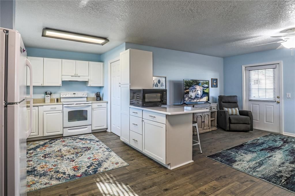 For Sale: $415,000 (4 beds, 0 baths, 2160 Square Feet)