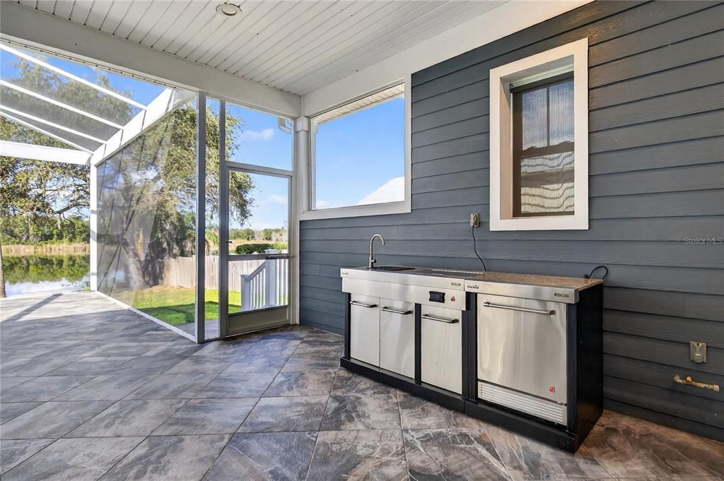 For Sale: $480,000 (2 beds, 2 baths, 1258 Square Feet)