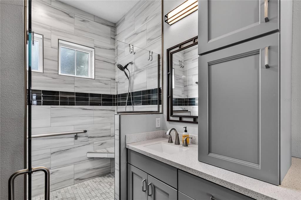 For Sale: $480,000 (2 beds, 2 baths, 1258 Square Feet)