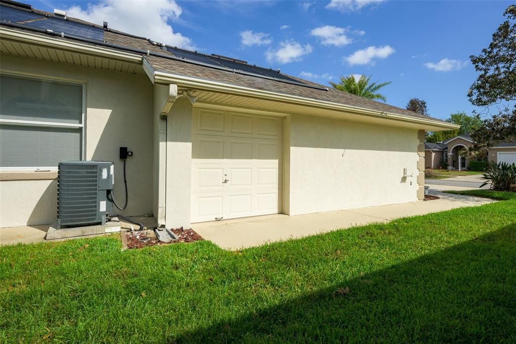 For Sale: $565,000 (3 beds, 2 baths, 2115 Square Feet)