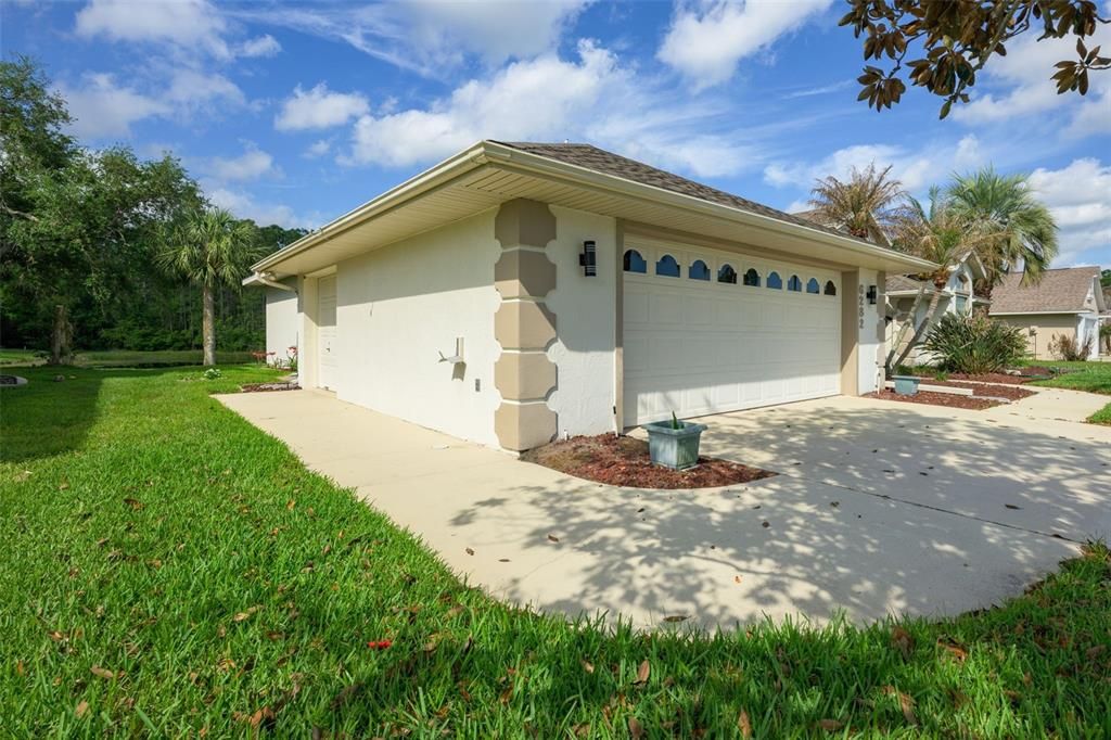 For Sale: $565,000 (3 beds, 2 baths, 2115 Square Feet)