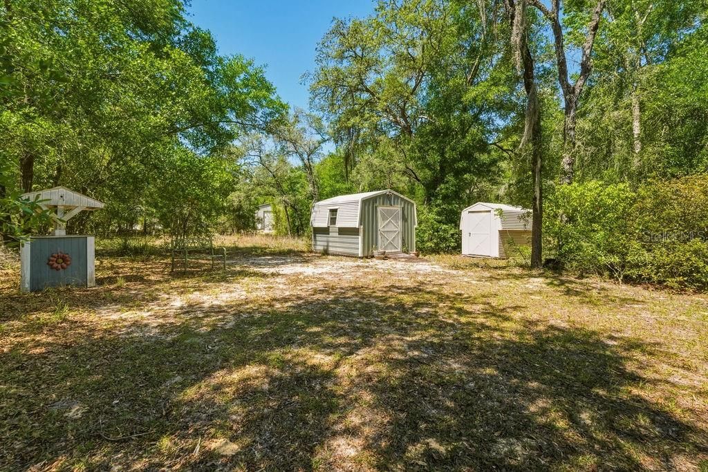 Active With Contract: $395,000 (3 beds, 2 baths, 1947 Square Feet)