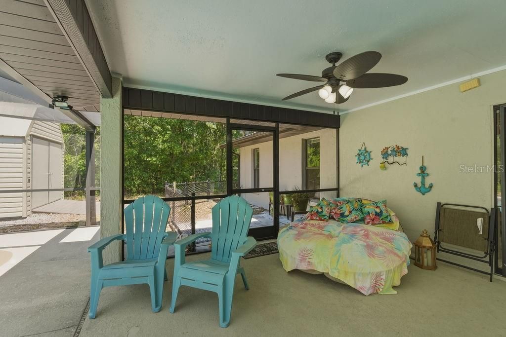 Active With Contract: $395,000 (3 beds, 2 baths, 1947 Square Feet)