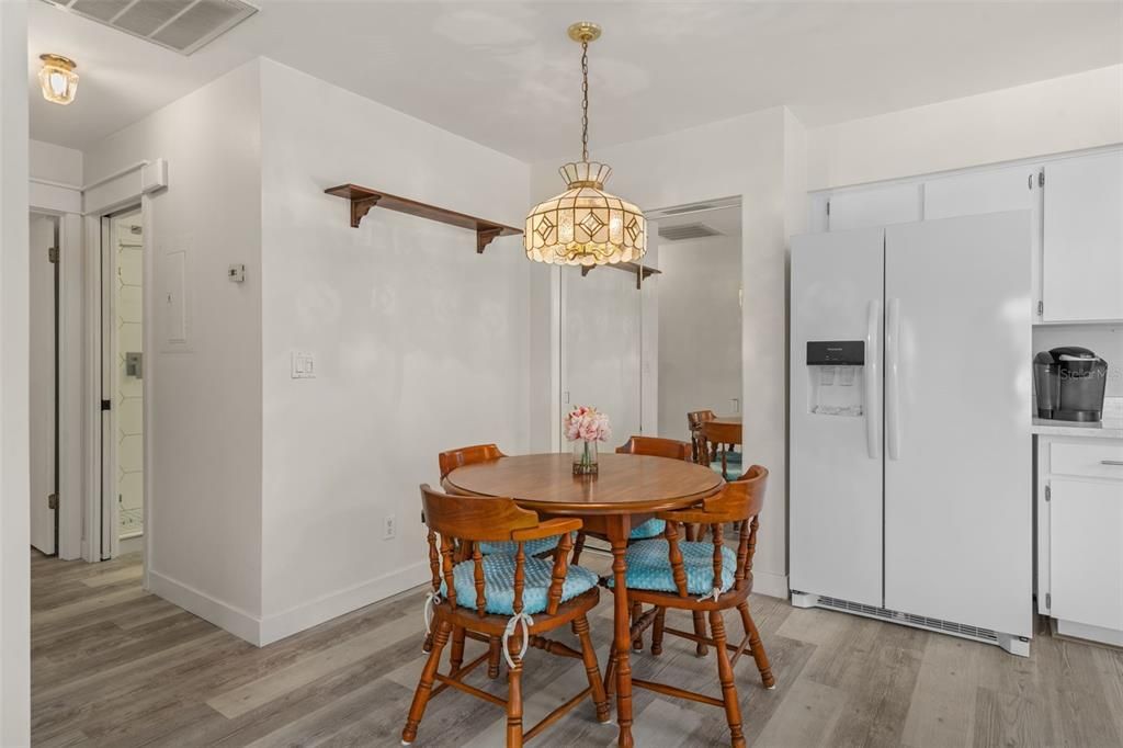 En Venta: $147,500 (2 camas, 2 baños, 1008 Pies cuadrados)