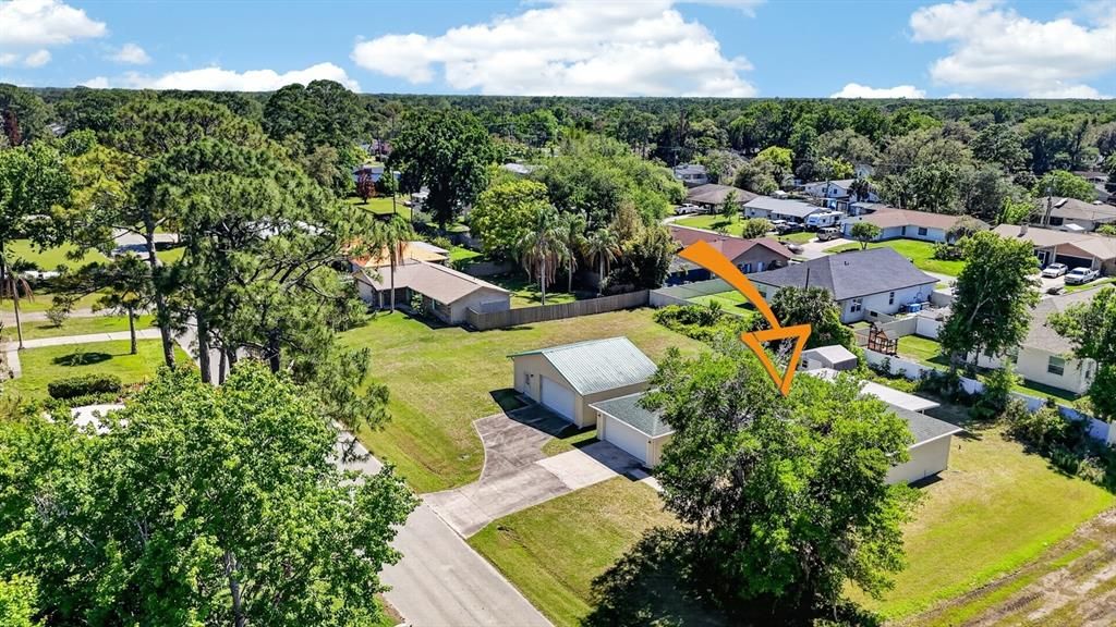 Active With Contract: $385,000 (3 beds, 2 baths, 1734 Square Feet)