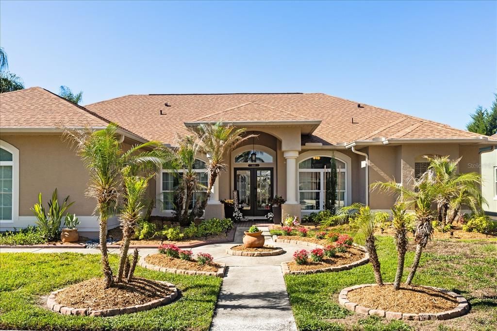Active With Contract: $599,000 (4 beds, 2 baths, 2231 Square Feet)