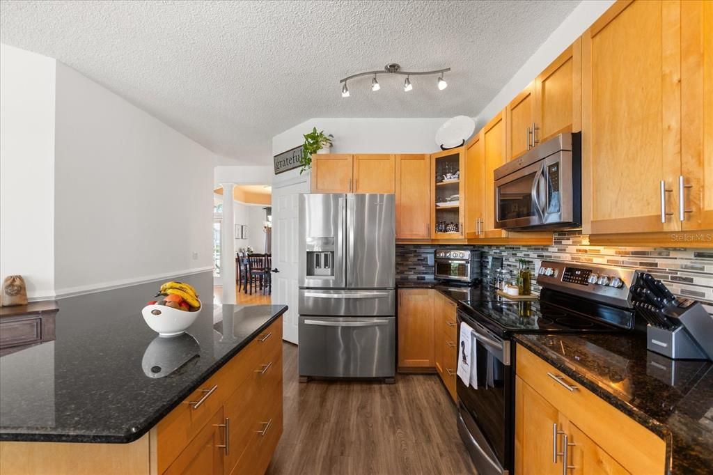 Active With Contract: $599,000 (4 beds, 2 baths, 2231 Square Feet)