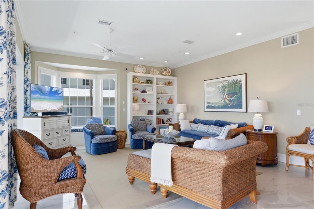 For Sale: $2,400,000 (3 beds, 3 baths, 2375 Square Feet)