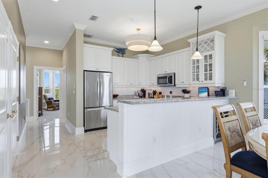 For Sale: $2,400,000 (3 beds, 3 baths, 2375 Square Feet)