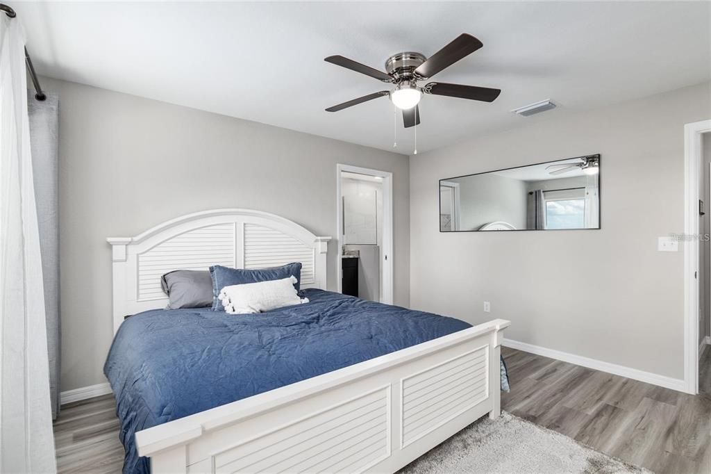 For Sale: $379,000 (3 beds, 2 baths, 1790 Square Feet)