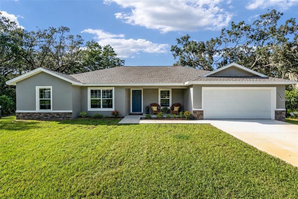 For Sale: $379,000 (3 beds, 2 baths, 1790 Square Feet)