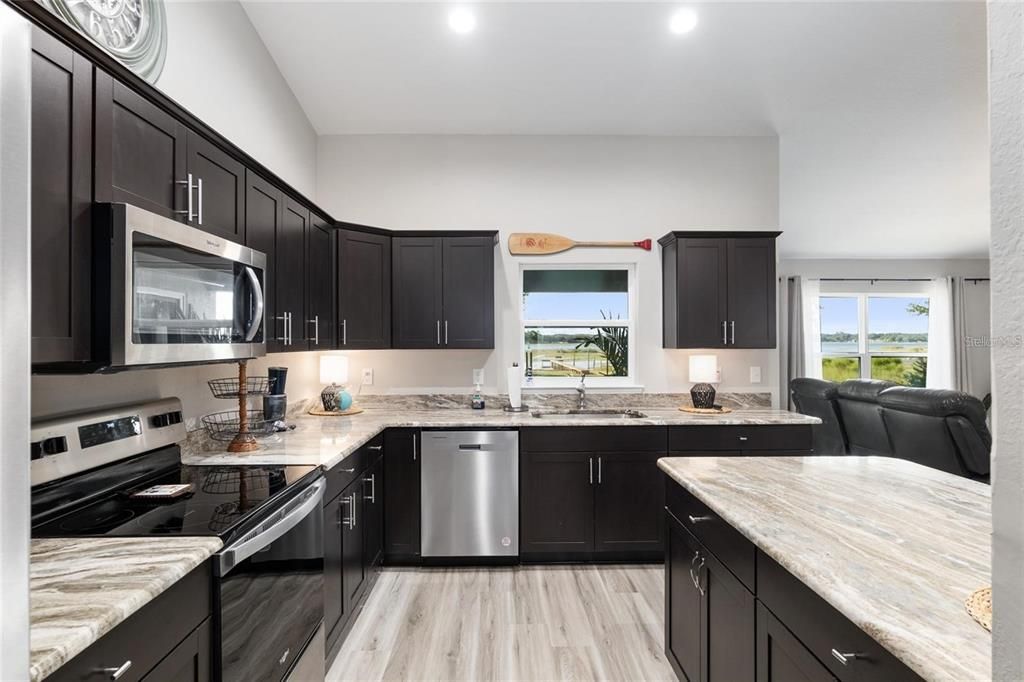 For Sale: $379,000 (3 beds, 2 baths, 1790 Square Feet)