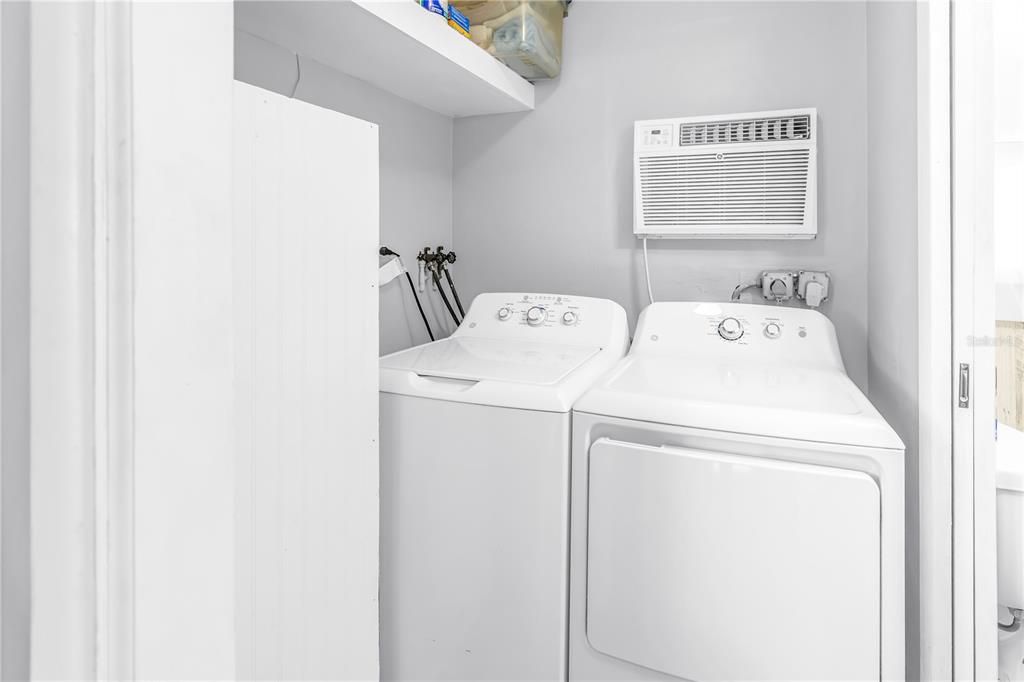 Activo con contrato: $499,990 (2 camas, 2 baños, 2052 Pies cuadrados)