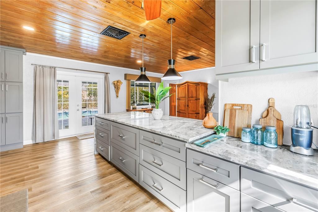 Activo con contrato: $499,990 (2 camas, 2 baños, 2052 Pies cuadrados)