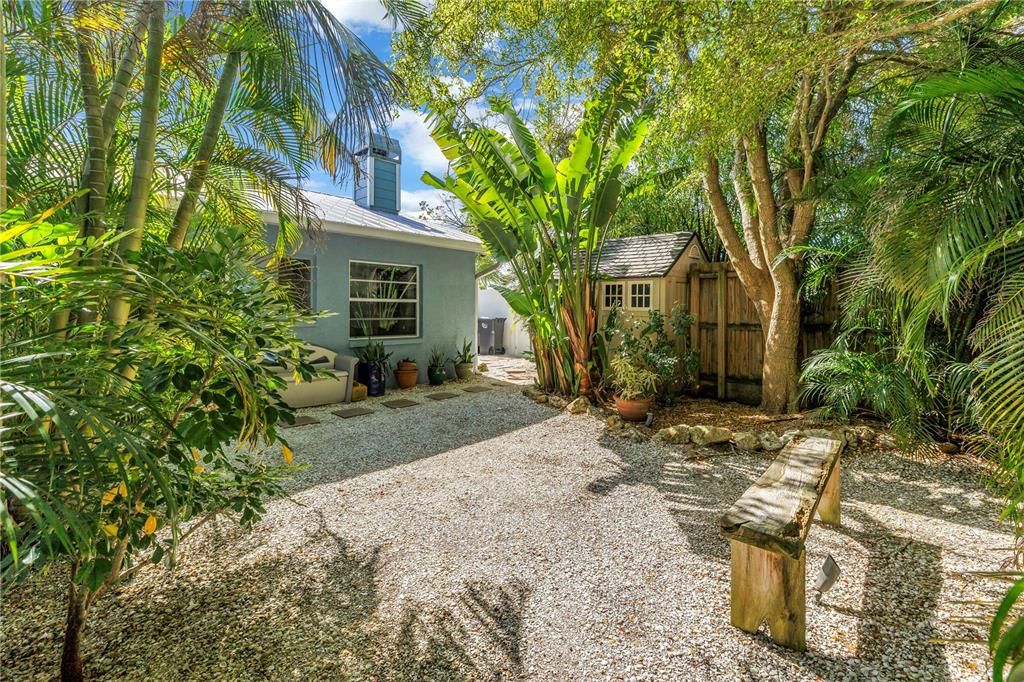 Activo con contrato: $499,990 (2 camas, 2 baños, 2052 Pies cuadrados)