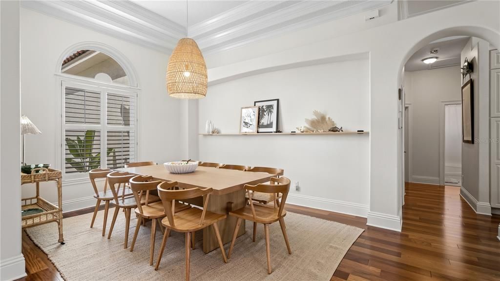En Venta: $1,200,000 (5 camas, 4 baños, 3478 Pies cuadrados)