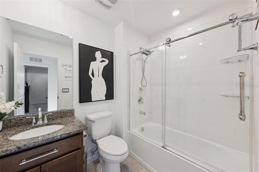 For Sale: $575,000 (4 beds, 3 baths, 3334 Square Feet)