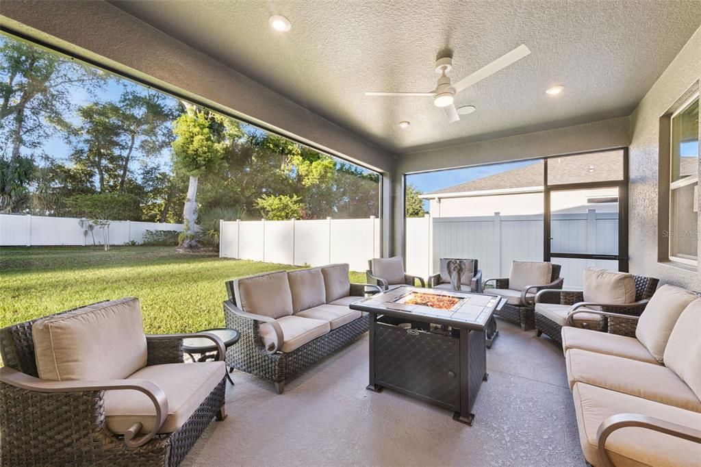 For Sale: $575,000 (4 beds, 3 baths, 3334 Square Feet)